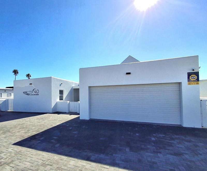 3 Bedroom Property for Sale in Lampiesbaai Western Cape